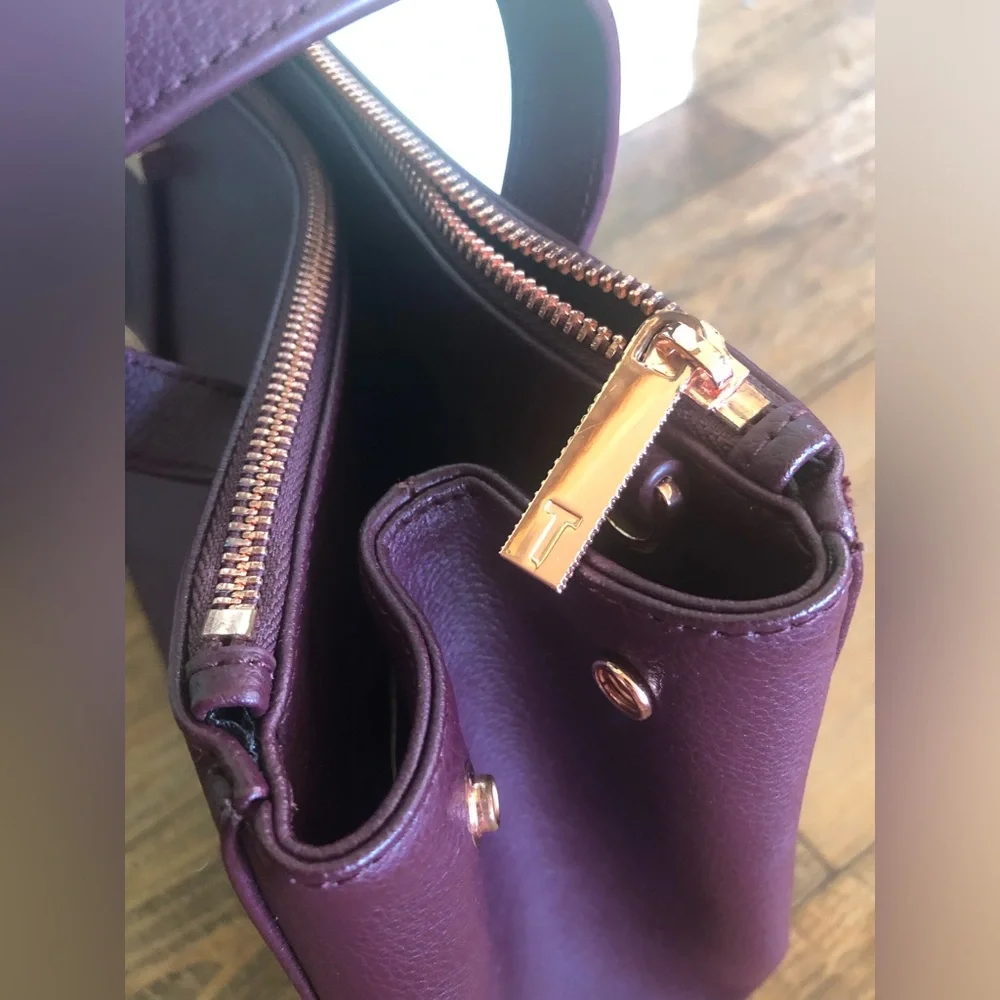 Ted Baker London Judiith Purple Tote Bag Purse Rose Gold Tone Zipper 14x9”